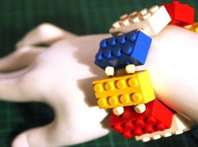 LEGO karkötő